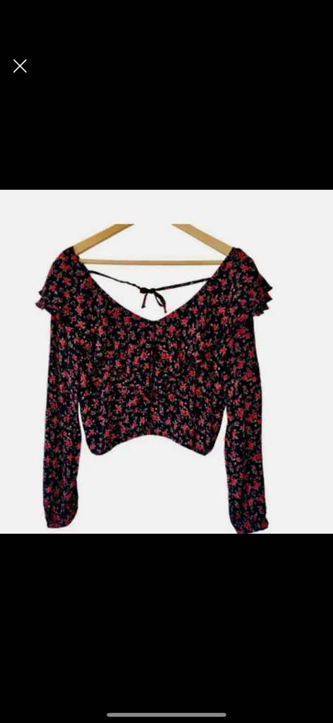 Open Back Boho Floral Blouse (Free with trade ) photo 1