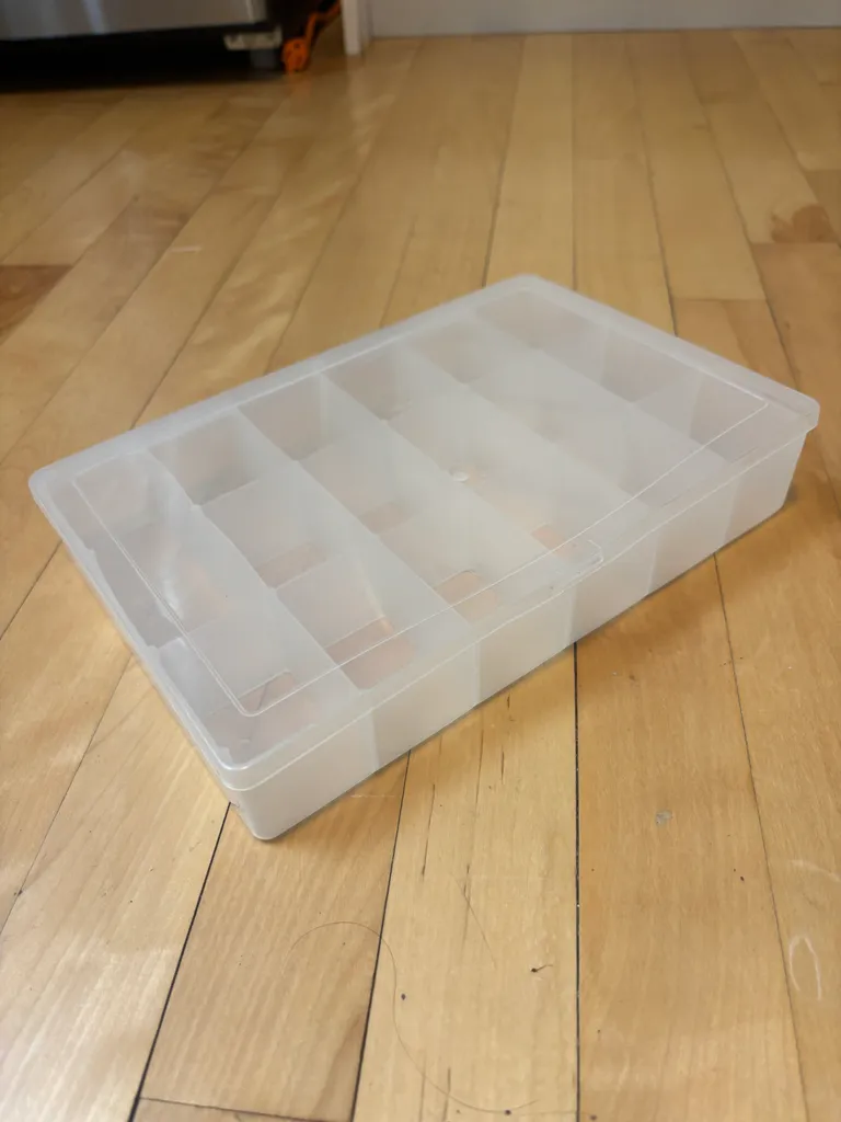 Plastic box for organizing jewelry/beads/rocks/nails… photo 1