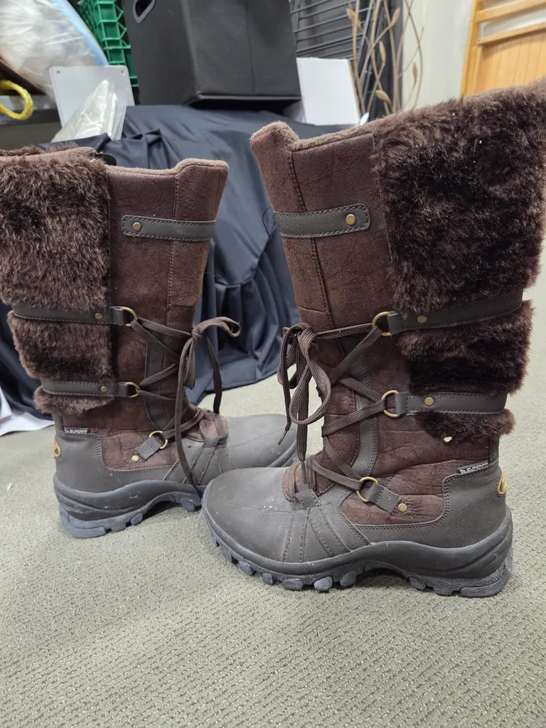 Tall boots size 9 photo 1