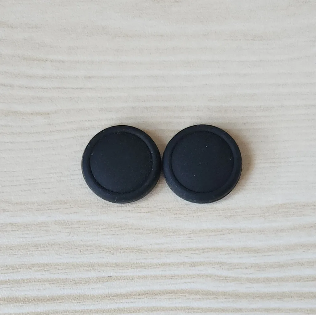 Nintendo switch to thumb grips photo 1
