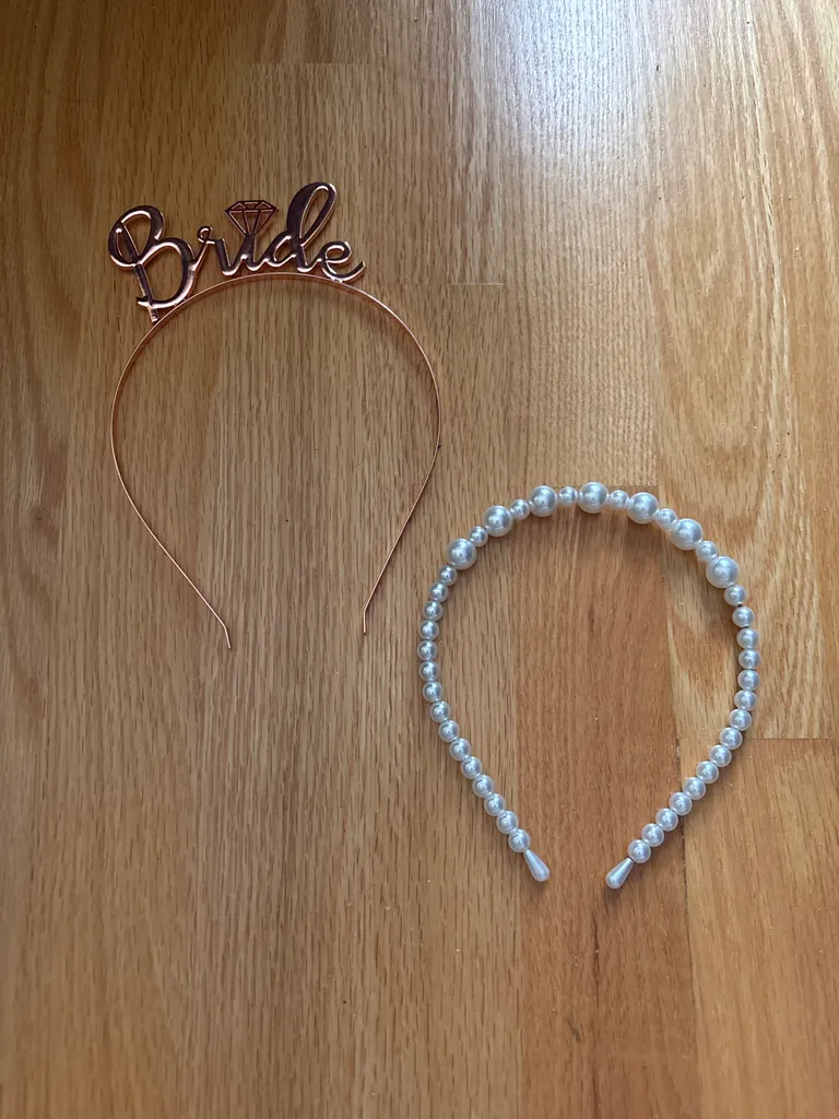 Bridal headbands  photo 1