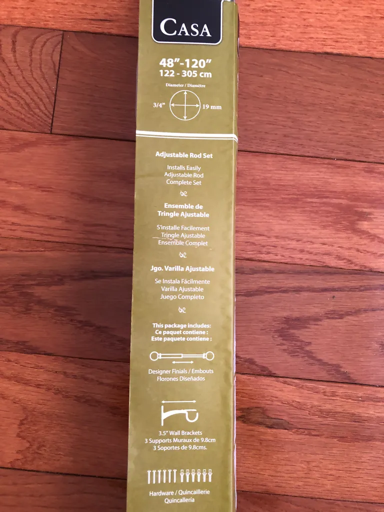 Silver metal curtain rod  photo 1