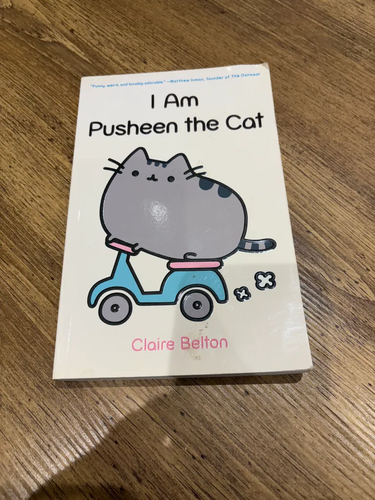 I Am Pusheen the Cat photo 1