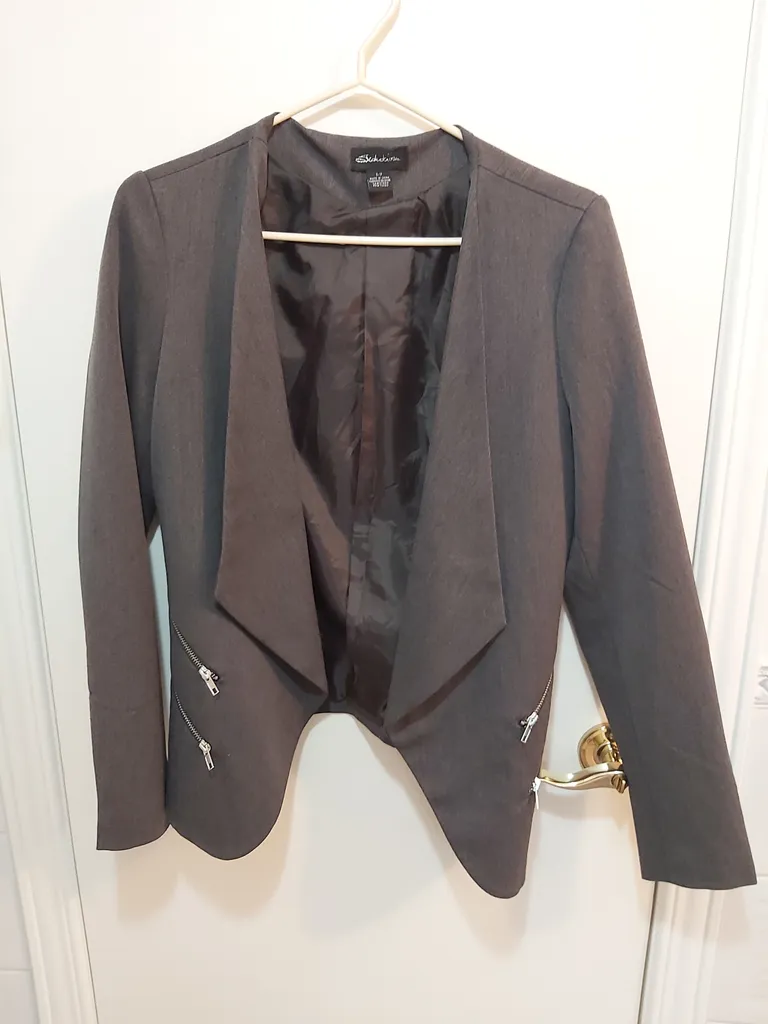 Grey blazer with zipper detailing photo 1