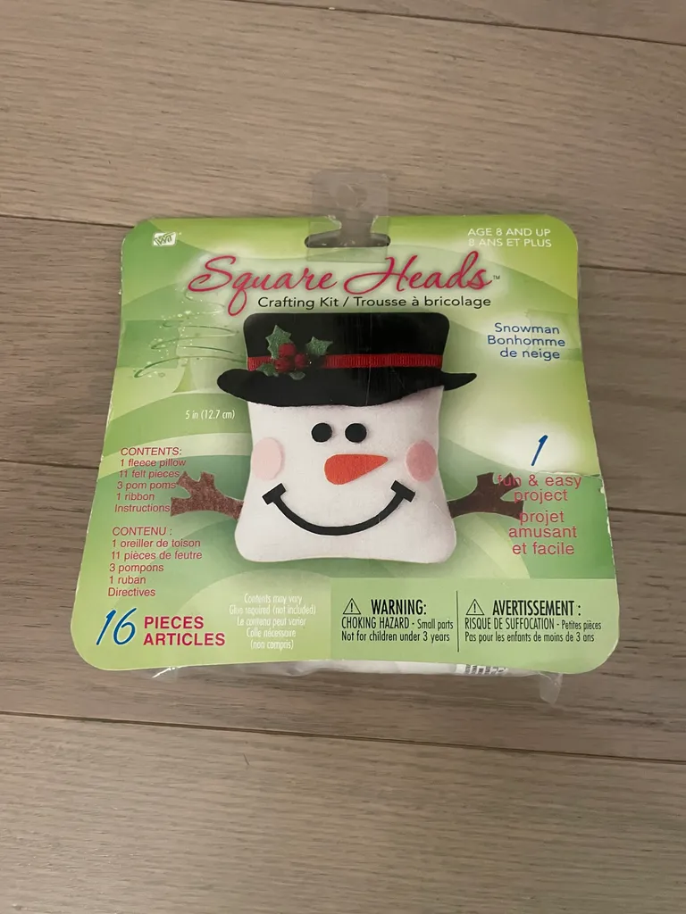 BNIP Snowman craft  photo 1