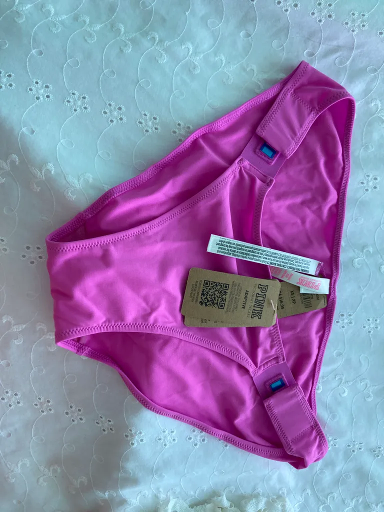 Bathing suit bottoms  photo 1