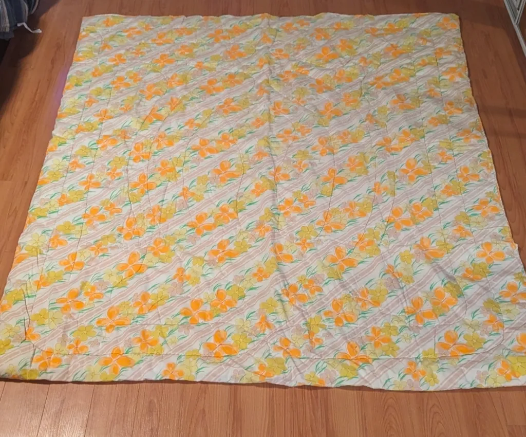 Quilt Blanket  photo 1