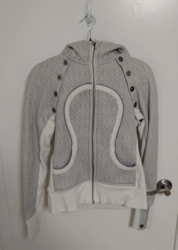 Lululemon Special Edition Scuba Hoodie - Women's Size 6 photo 1