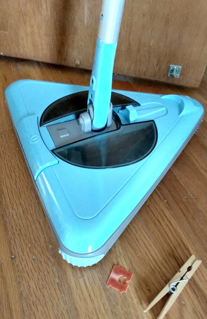 Triangle Sweeper photo 1