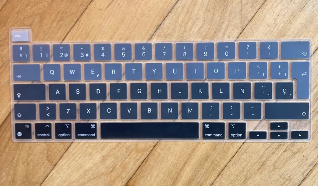 Mac key board protector photo 1