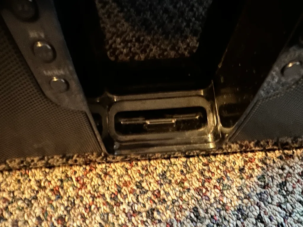 Old school iPod “stereo” photo 1