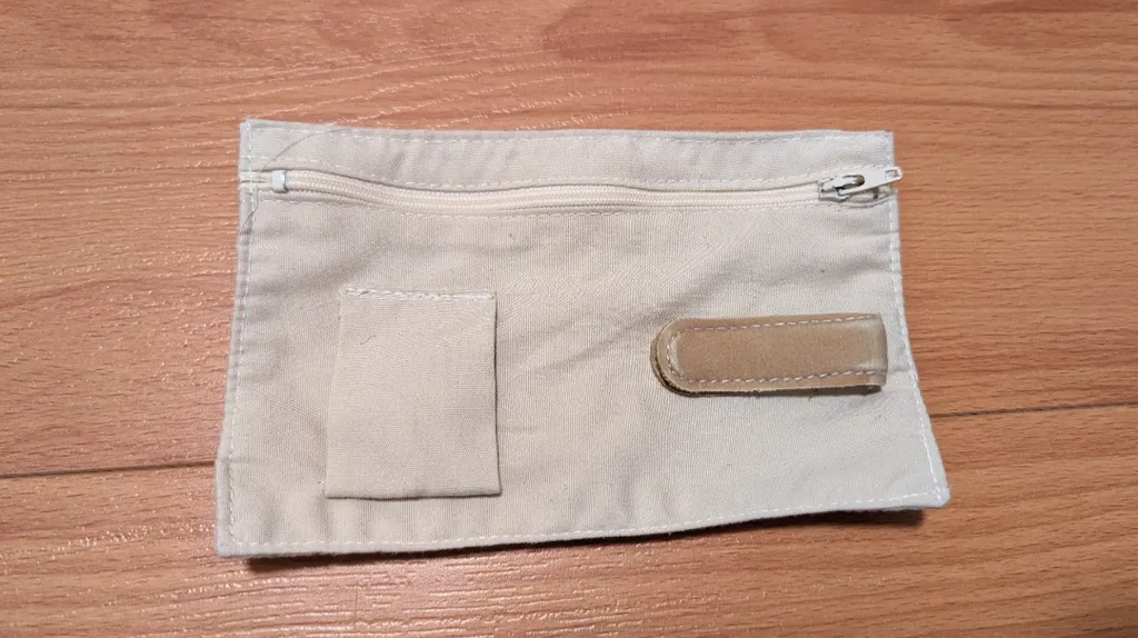 The North Face Beige Pouch  photo 1