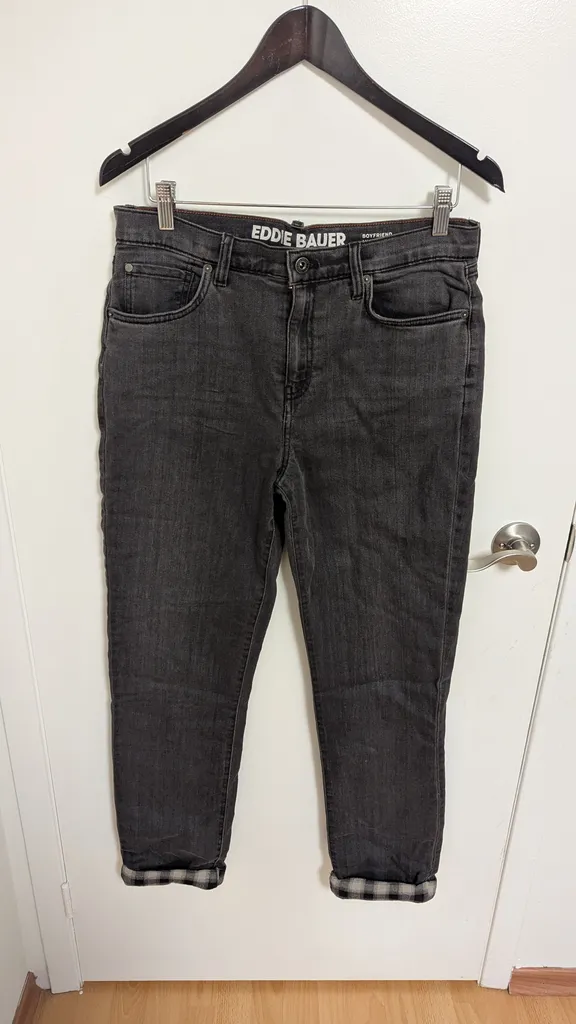 Brand New Eddie Bauer Boyfriend Midrise Slim Jeans Size 16 photo 1
