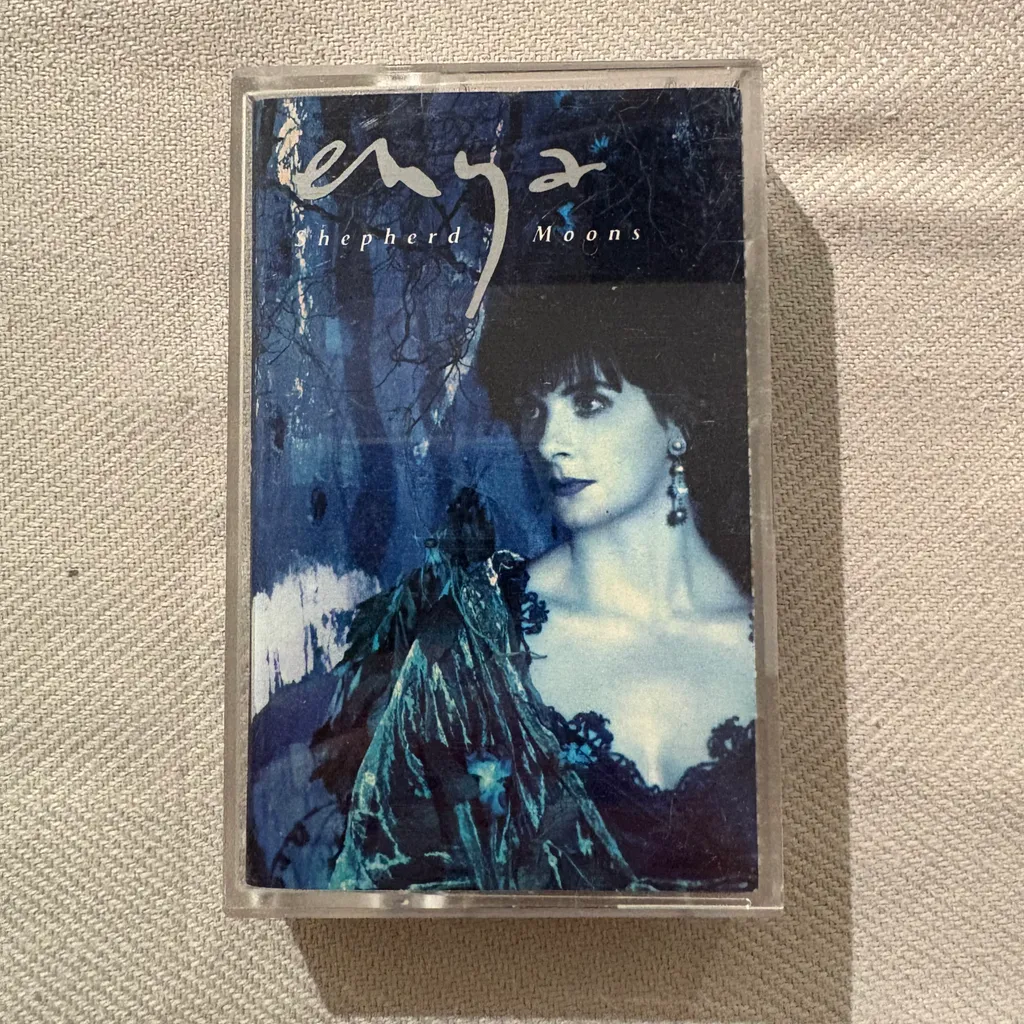 Enya shepherd moons cassette tape music album photo 1