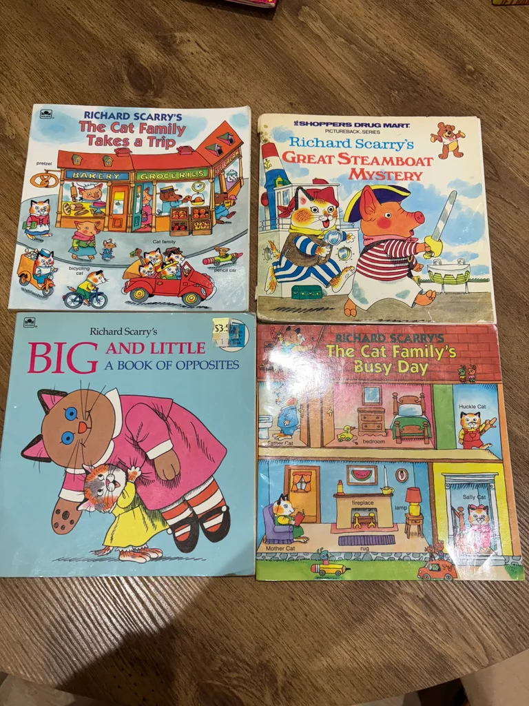 Richard Scarry – 4 Book Set photo 1