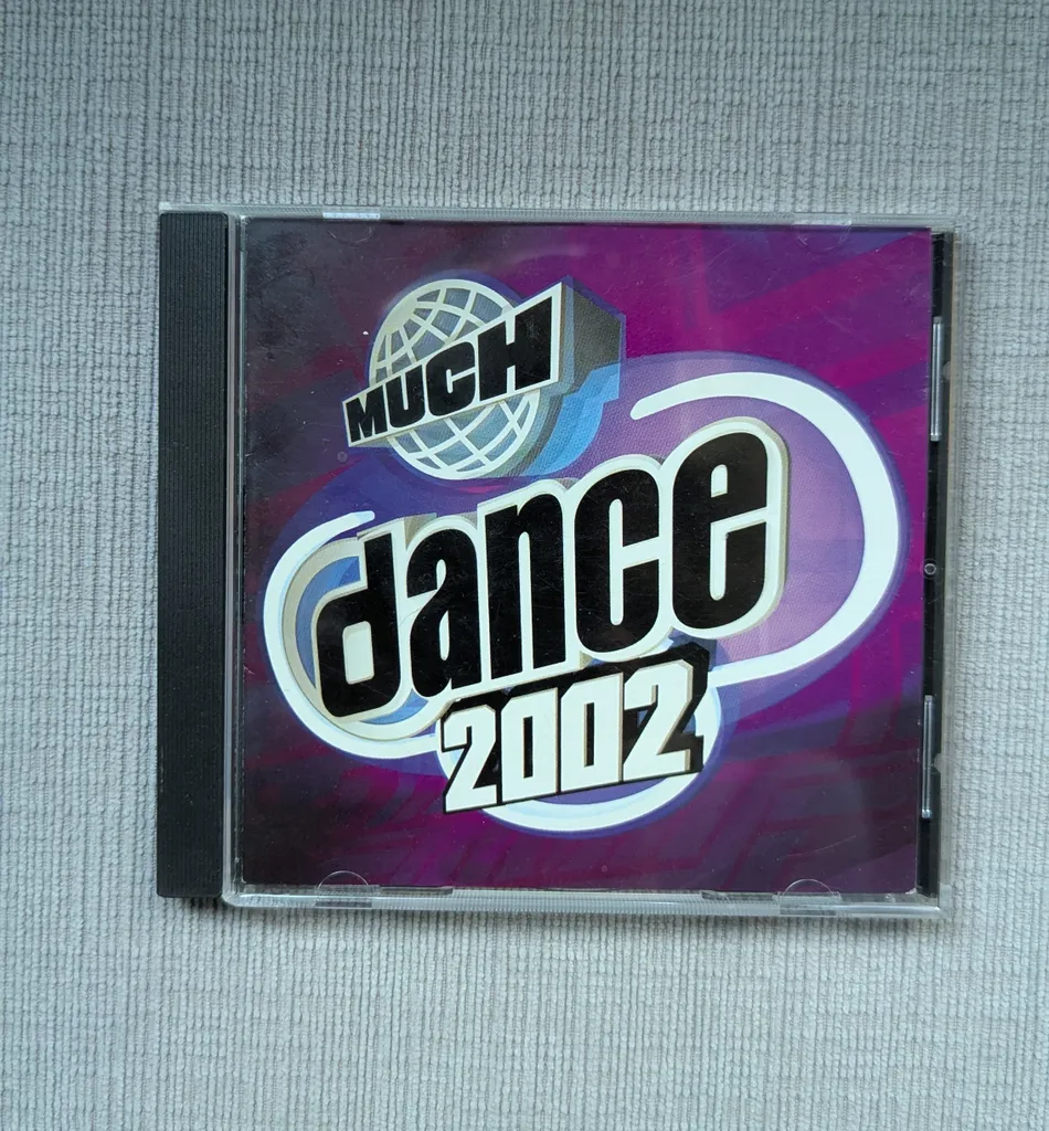Much Dance 2002 CD photo 1