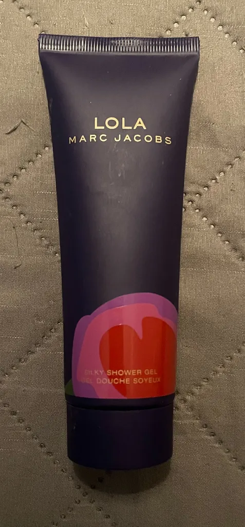 LOLA by Marc Jacobs shower gel  photo 1