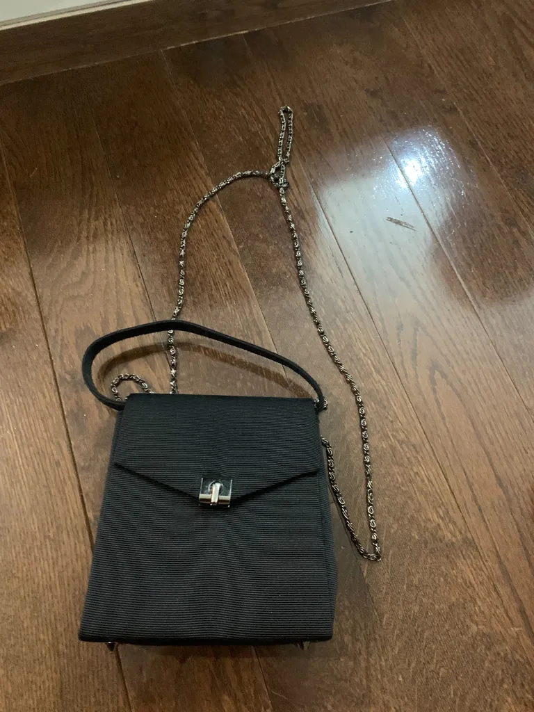 Kenneth Cole bag photo 1