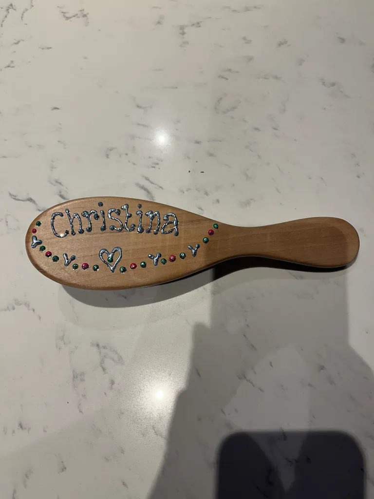 New haircomb Christina photo 1