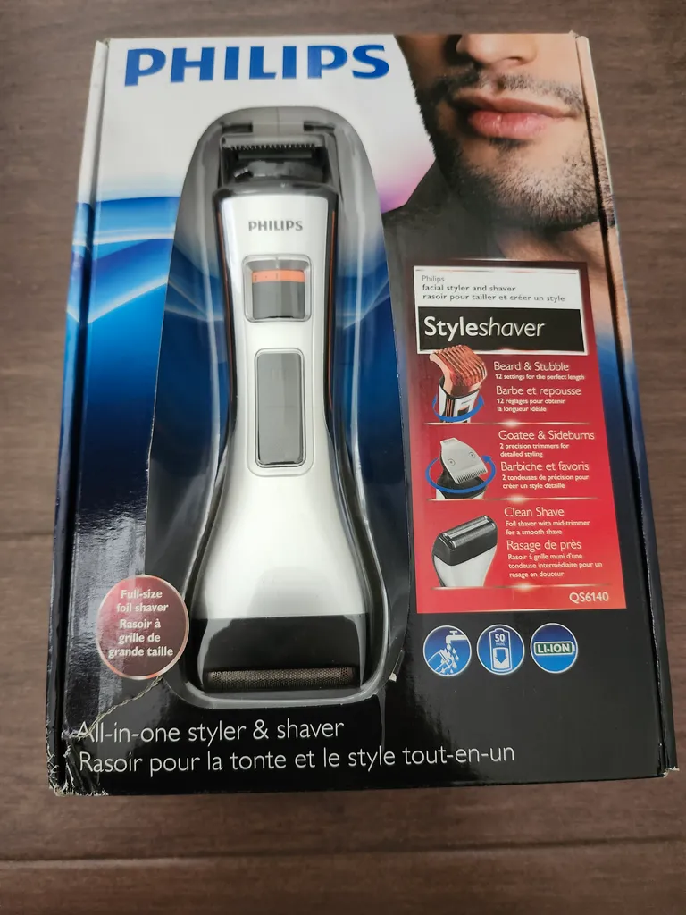 Philips Styleshaver QS6140 - All-in-one Styler & Shaver photo 1