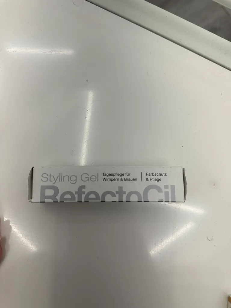 Brow and lash care serum photo 1