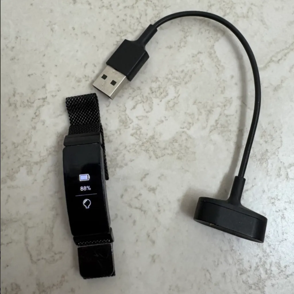 Fitbit Inspire HR Fitness Tracker Smart Health Watch photo 1