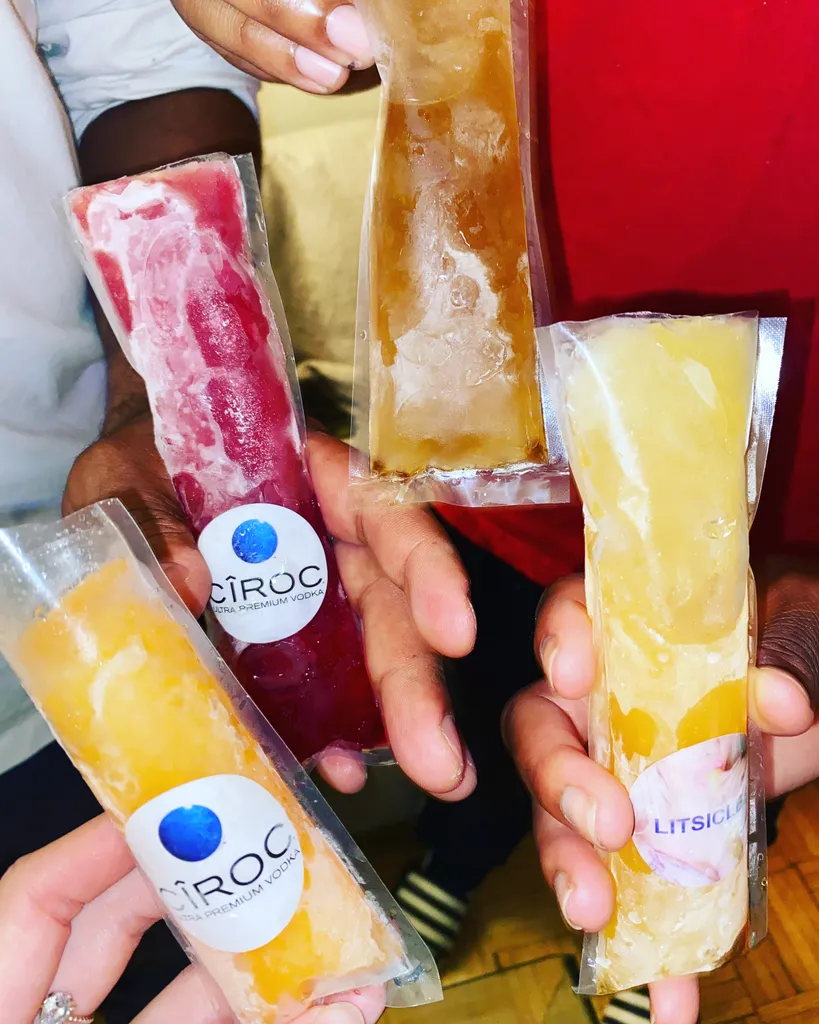 Litsiclez - alcoholic adult freezies 🧊  photo 1