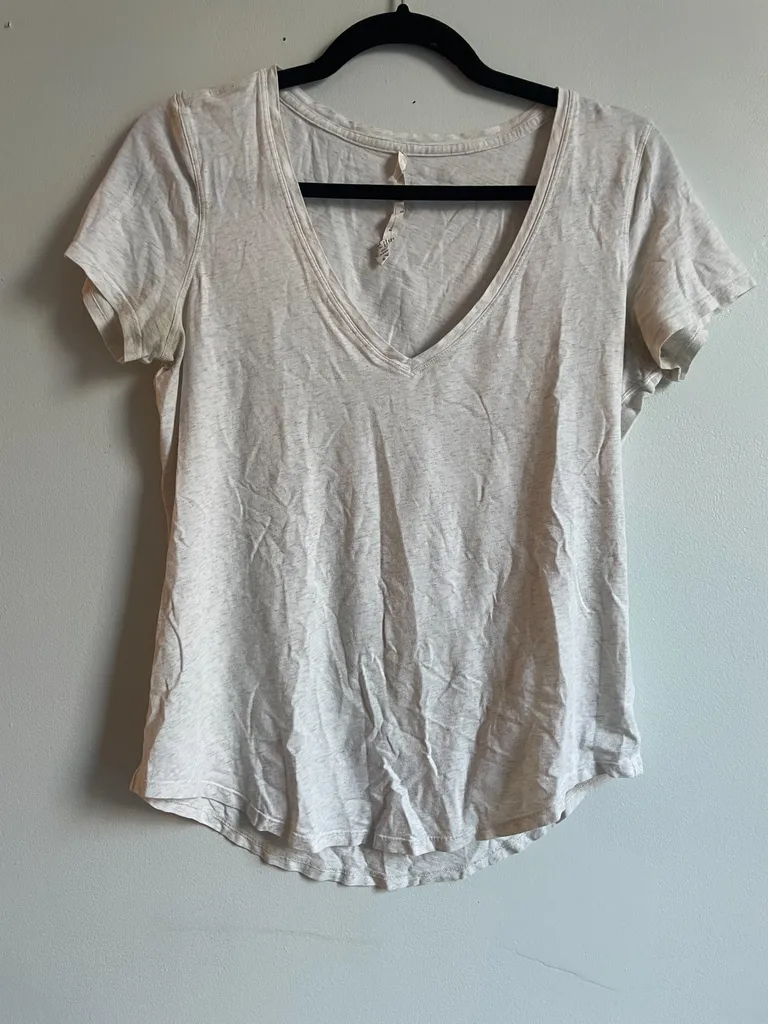 lululemon t-shirt  photo 1