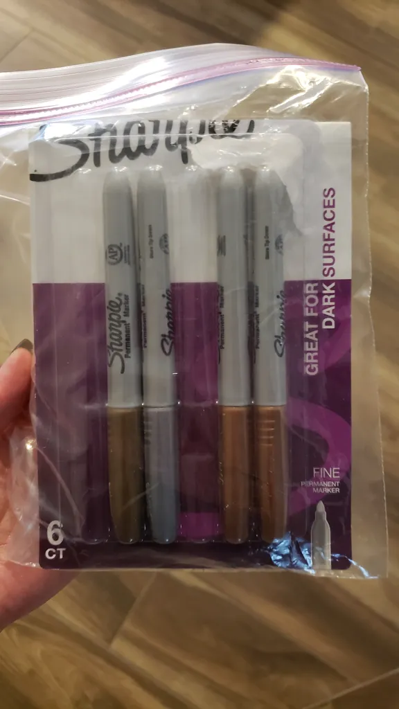 metallic sharpies photo 1