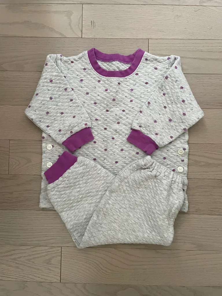 GUC girls PJ set photo 1