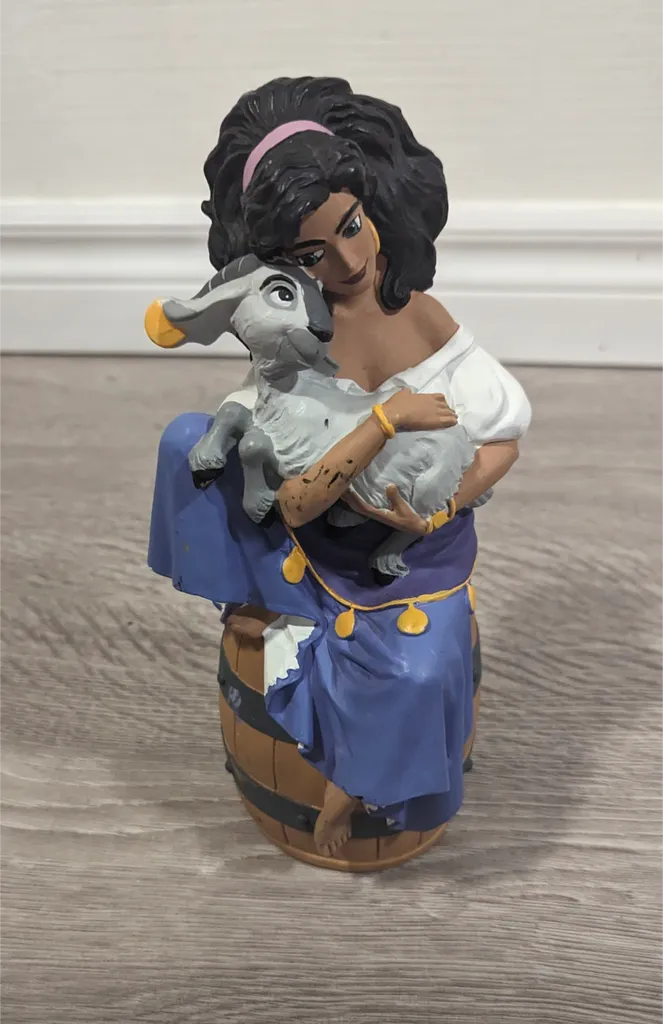 Disney Hunchback of Notre Dame Esmeralda & Djali Coin Bank photo 1