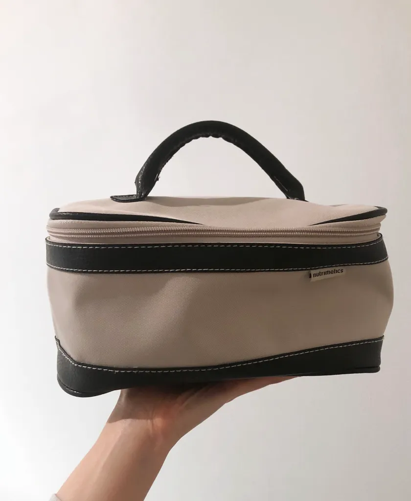 Beige Travel Toiletry Bag photo 1