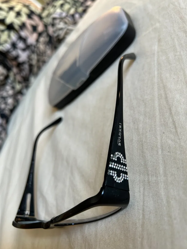 Black glasses photo 1