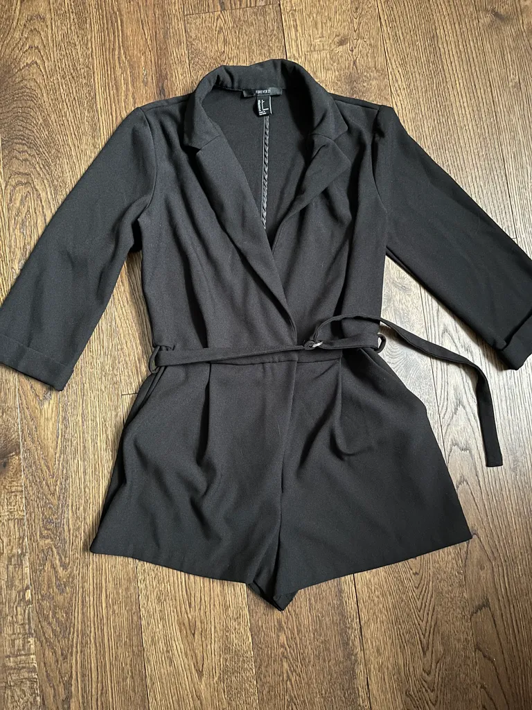 Classy Romper shorts photo 1