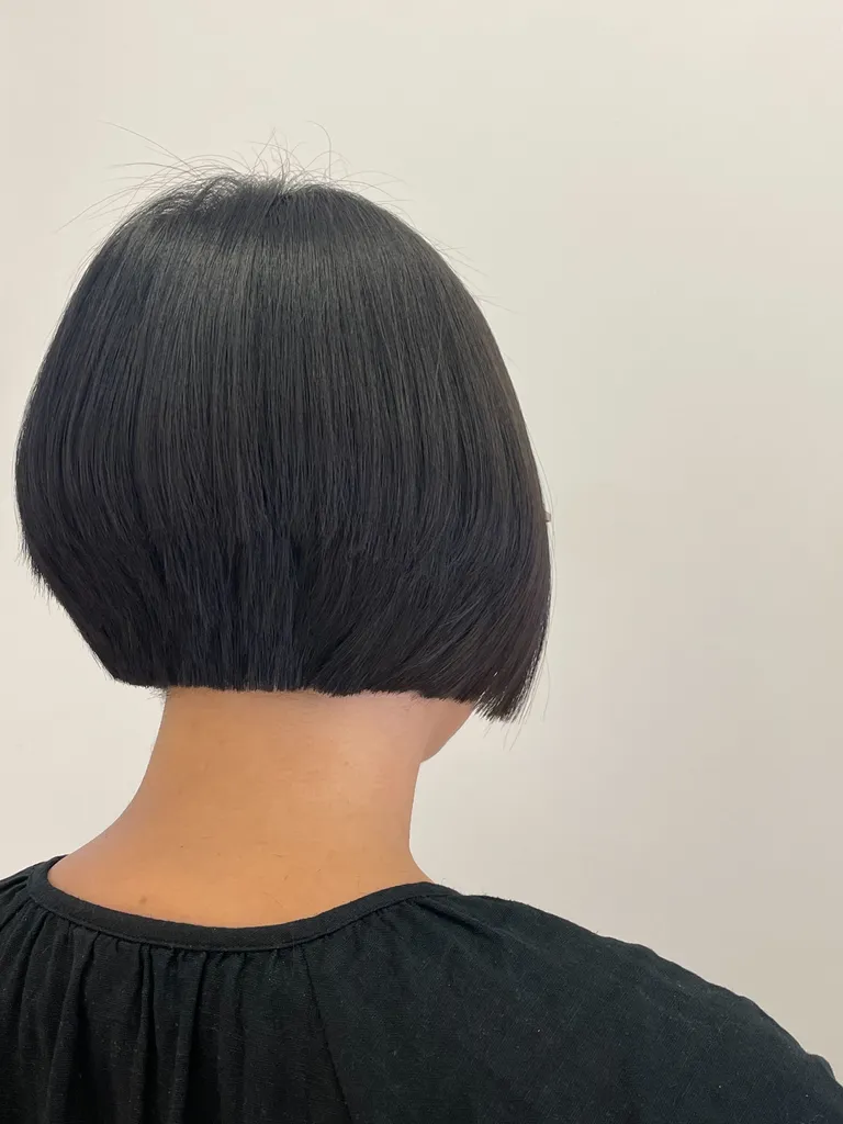 ISO! Grad bob model photo 1