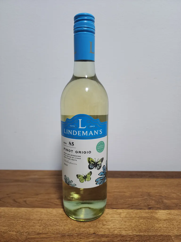 Lindemans Pinot Grigio 2022 White Wine 750ml photo 1