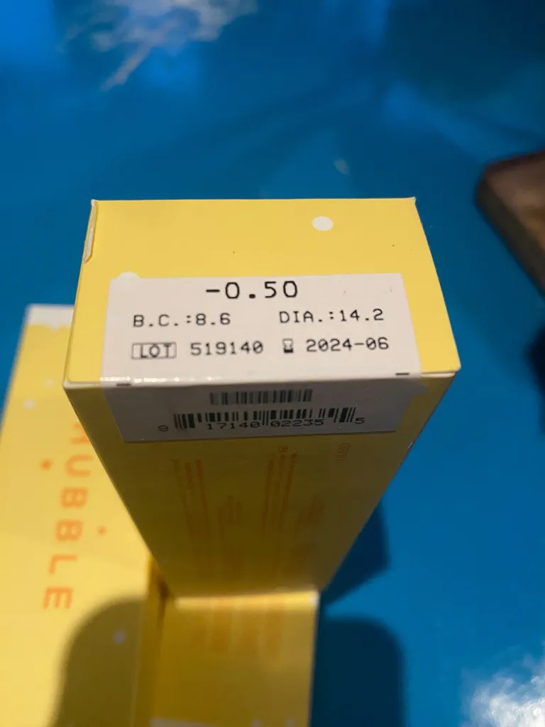 Hubble Daily Contact Lenses photo 1