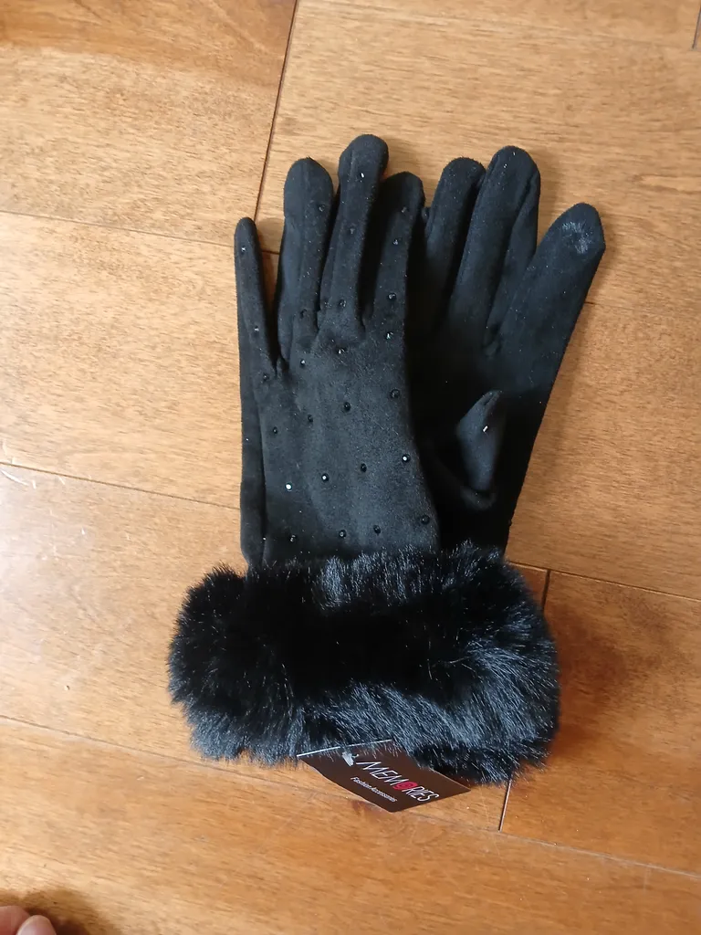 Faux fur gloves brand new photo 1