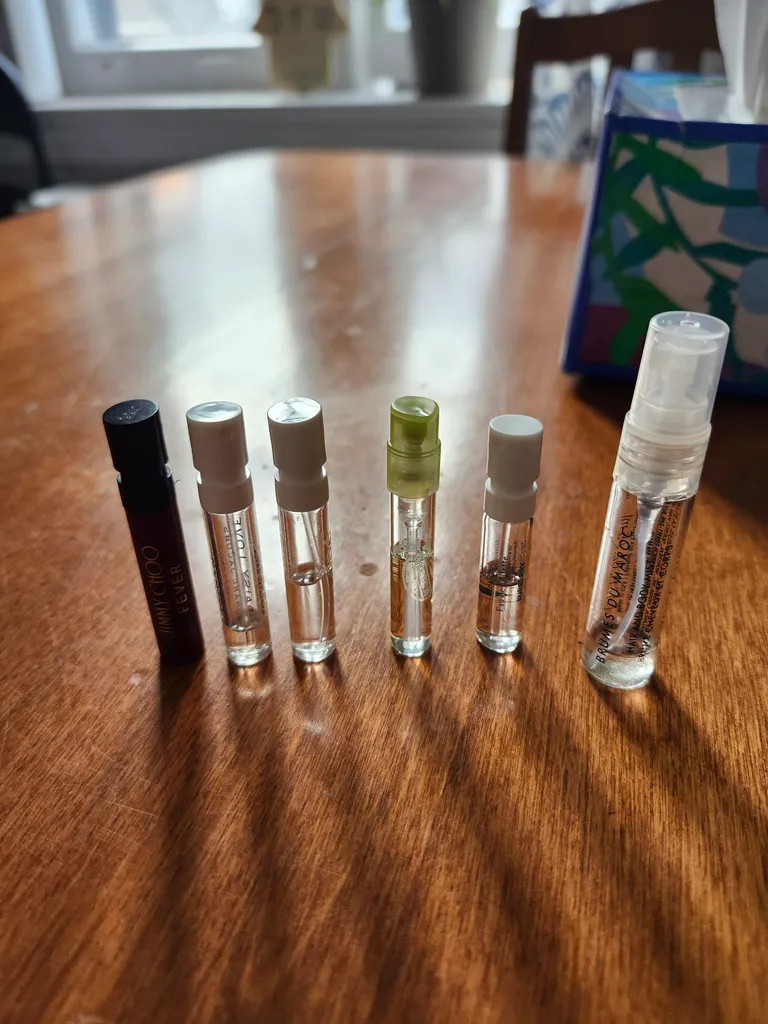 Various perfumes photo 1