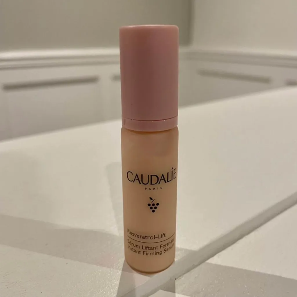 New Caudalie Resveratrol  Lift Serum photo 1