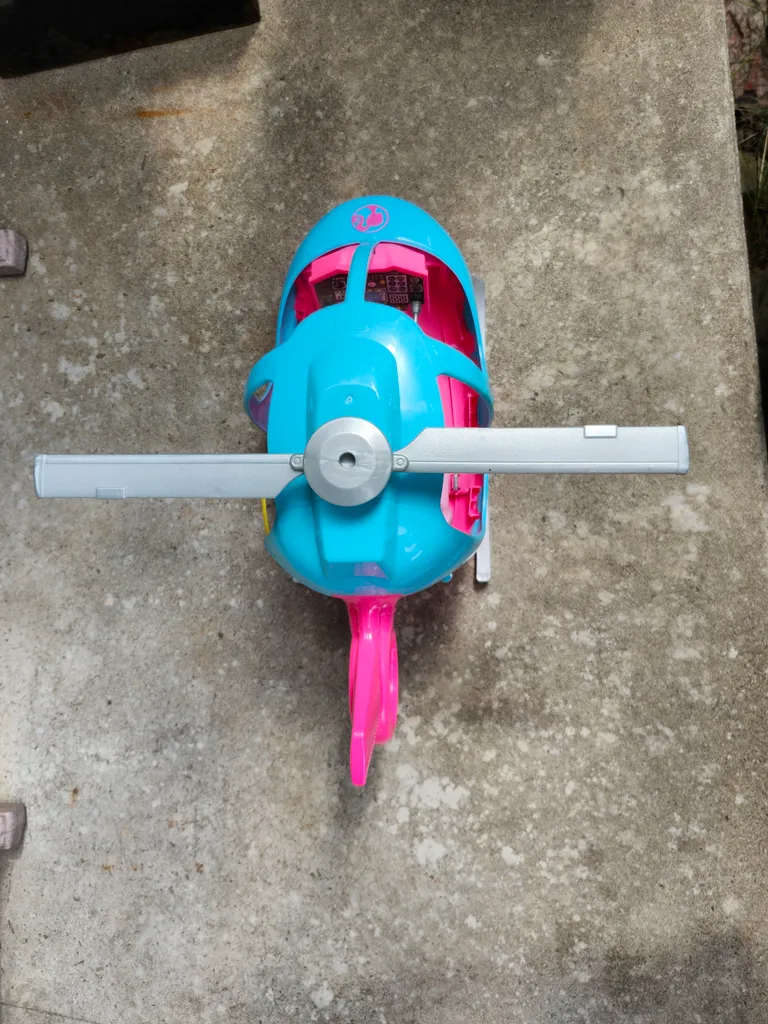 Barbie airplane photo 1