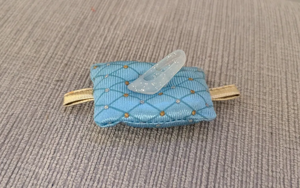 Miniature Glass Slipper on a Pillow Charm photo 1