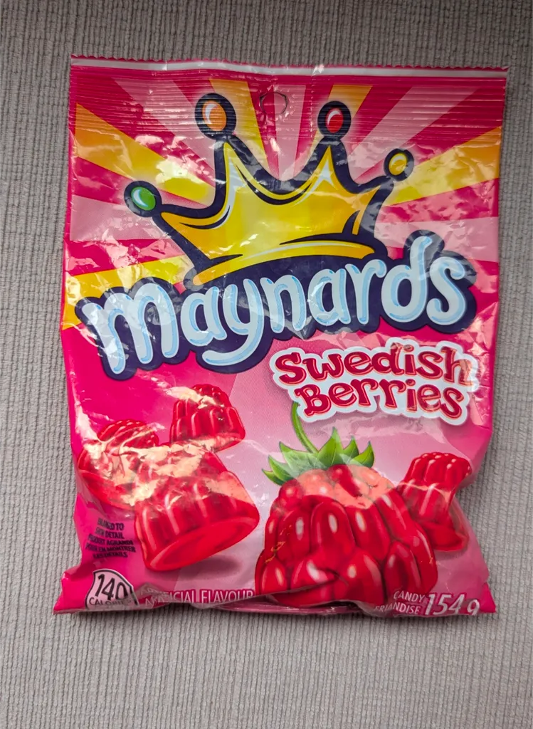 Brand New Maynard's Swedish Berries Candy photo 1