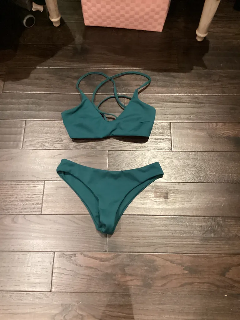 Teal bikini photo 1