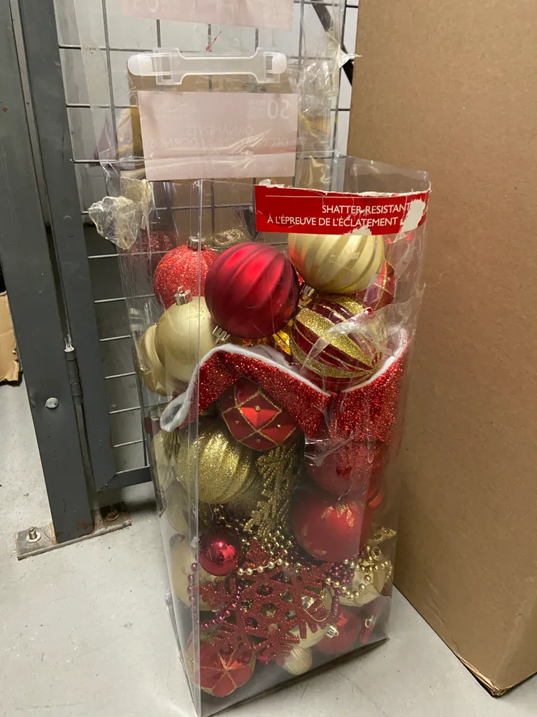 Christmas decorations  photo 1