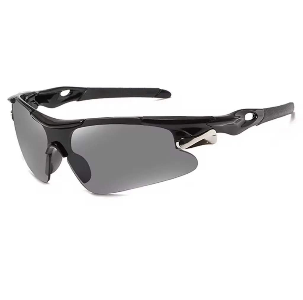 Polarised Sunglasses  photo 1