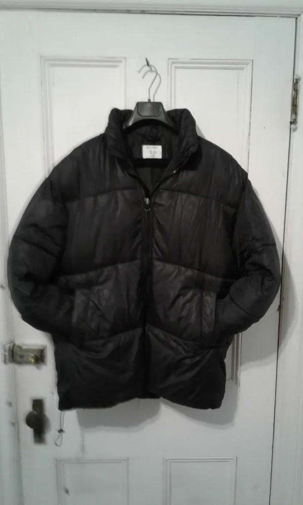 UO Black Puffer Coat, men's sz M photo 1