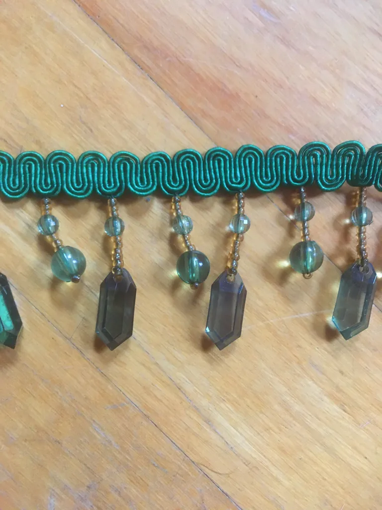 Beaded trim photo 1