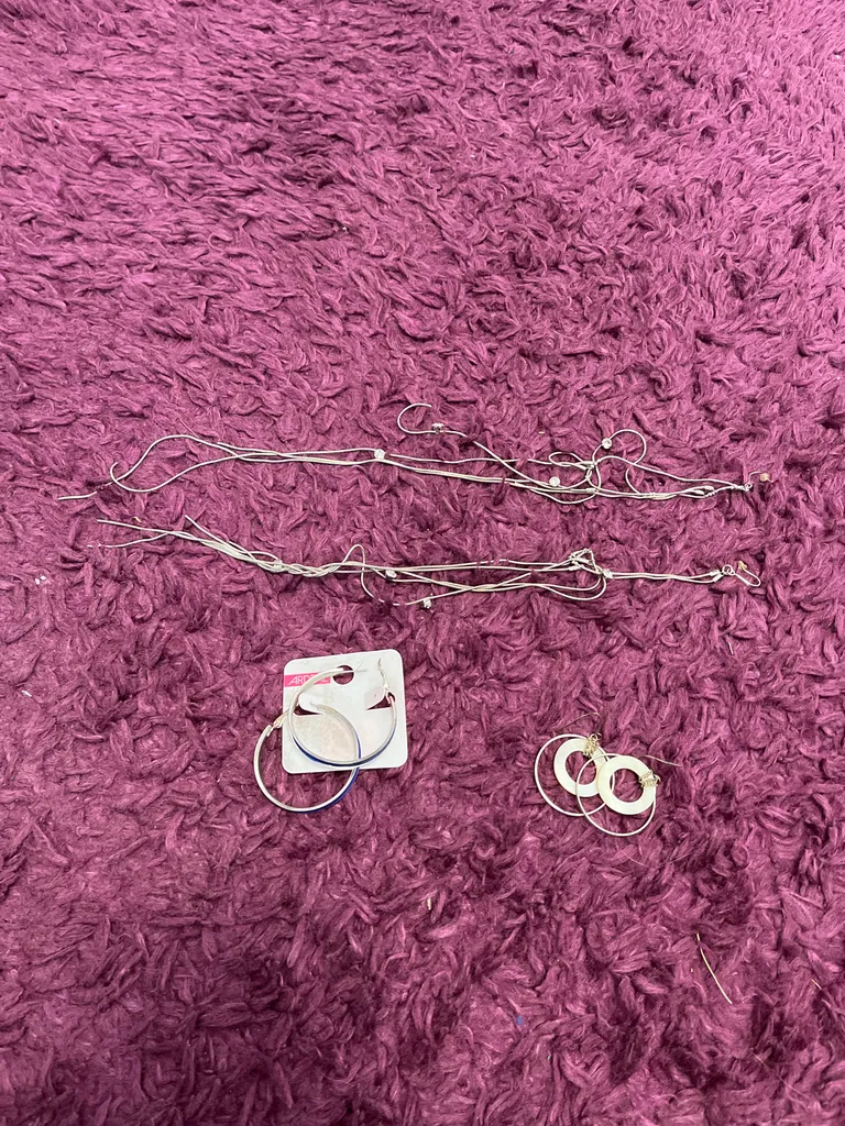 Earrings jewellery  photo 1