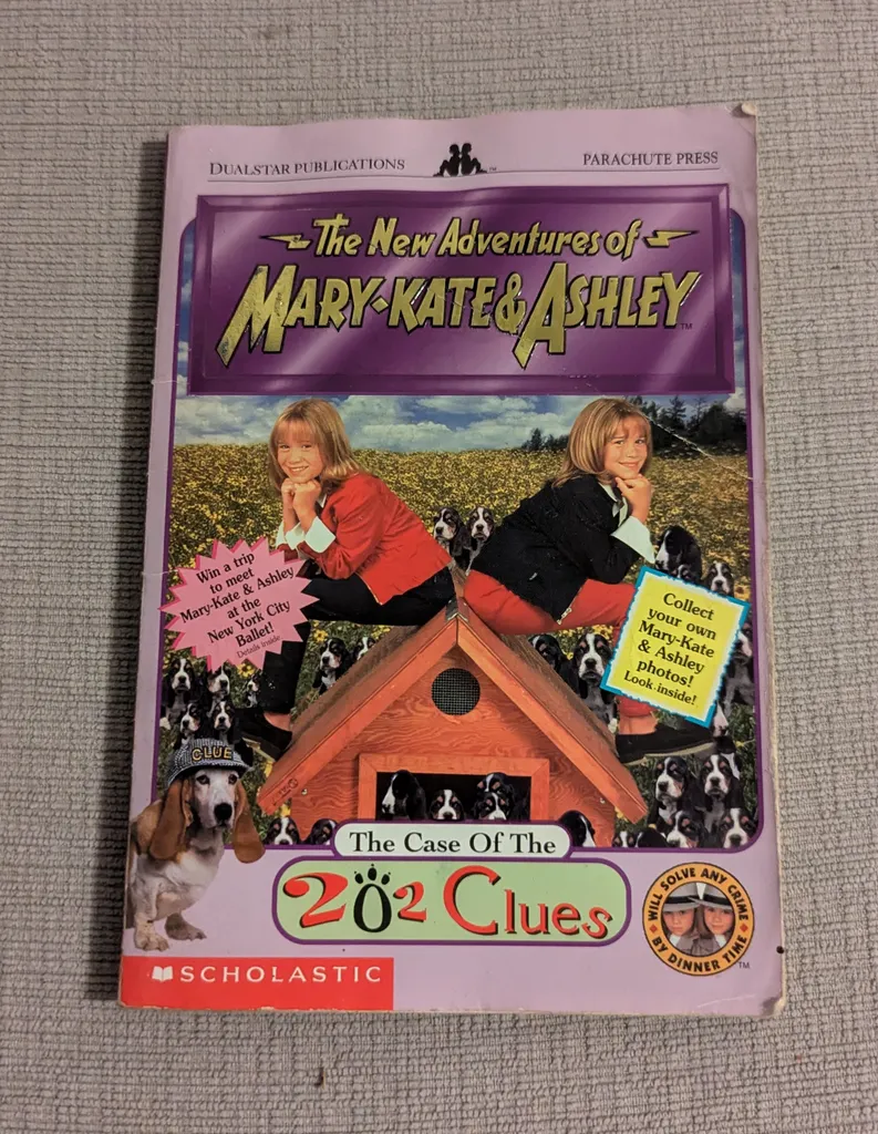 Mary-Kate & Ashley series: The Case of the 202 Clues photo 1